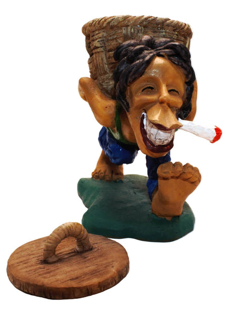 Polyresin Aschenbecher Figur mit tragenden Korb und Jibbit