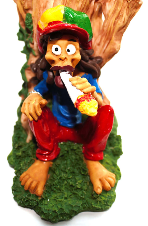 Aschenbecher Rastaman sitzend am Baum mit Jibbit