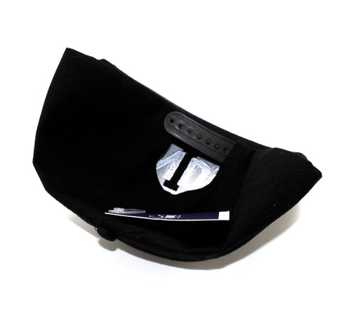 Snap Back Cap ZNDG Schwarz mit weißen Logo-Innenseite