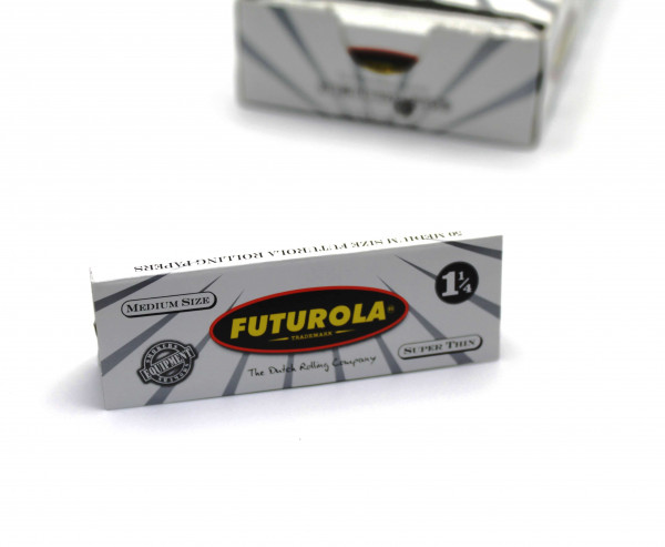 Futurola Blättchen Medium Size 1 1/4 Extra Dünn